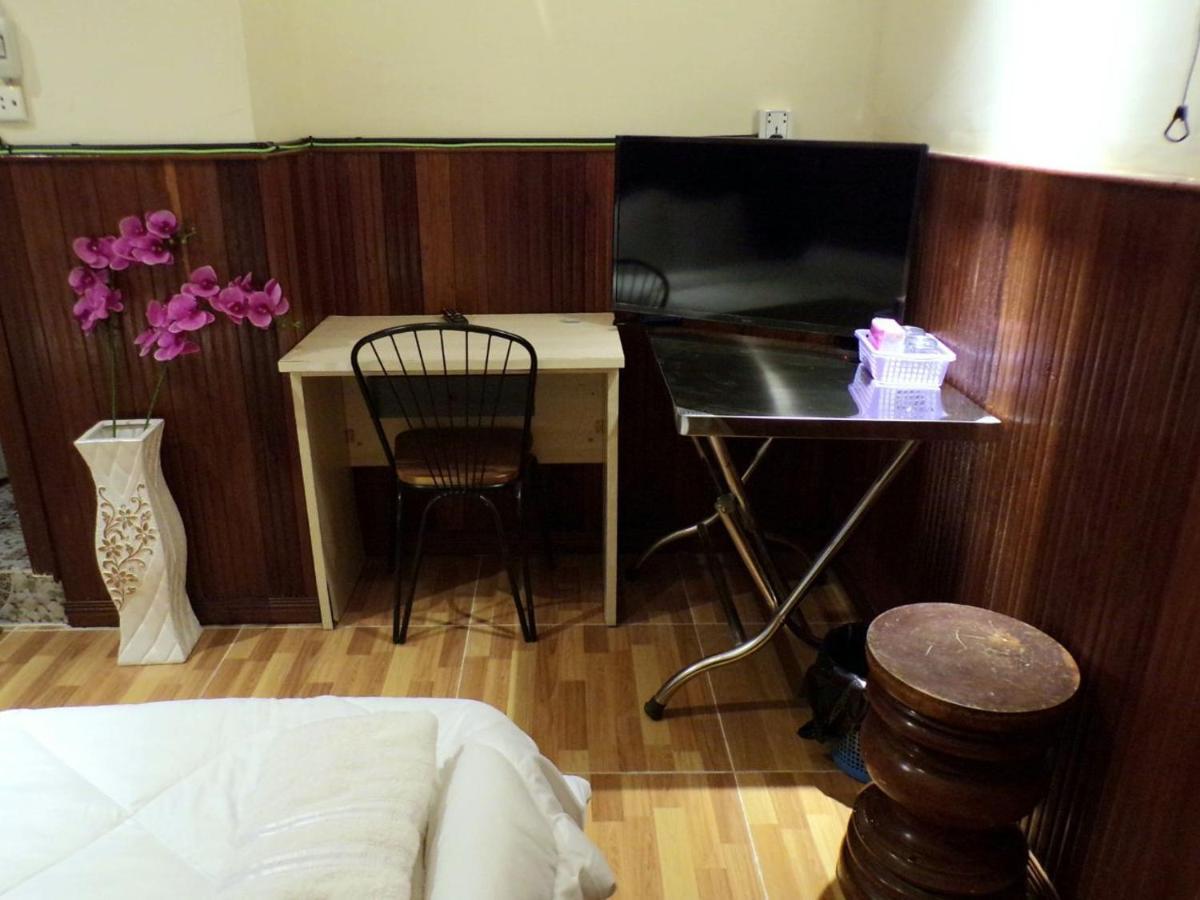 Ferienwohnung Dimocrata Phnom Penh Exterior foto