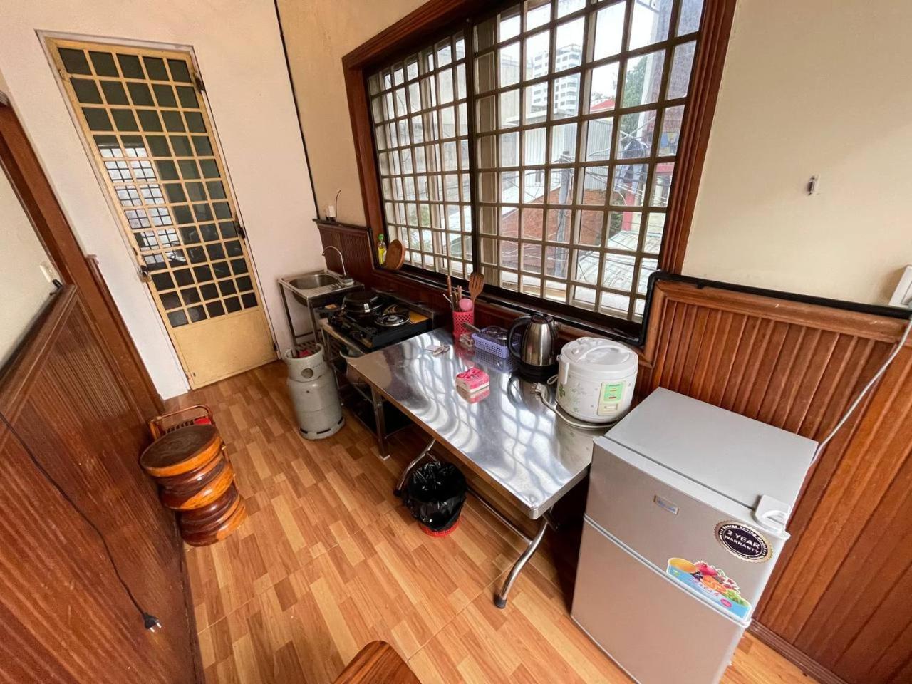 Ferienwohnung Dimocrata Phnom Penh Exterior foto