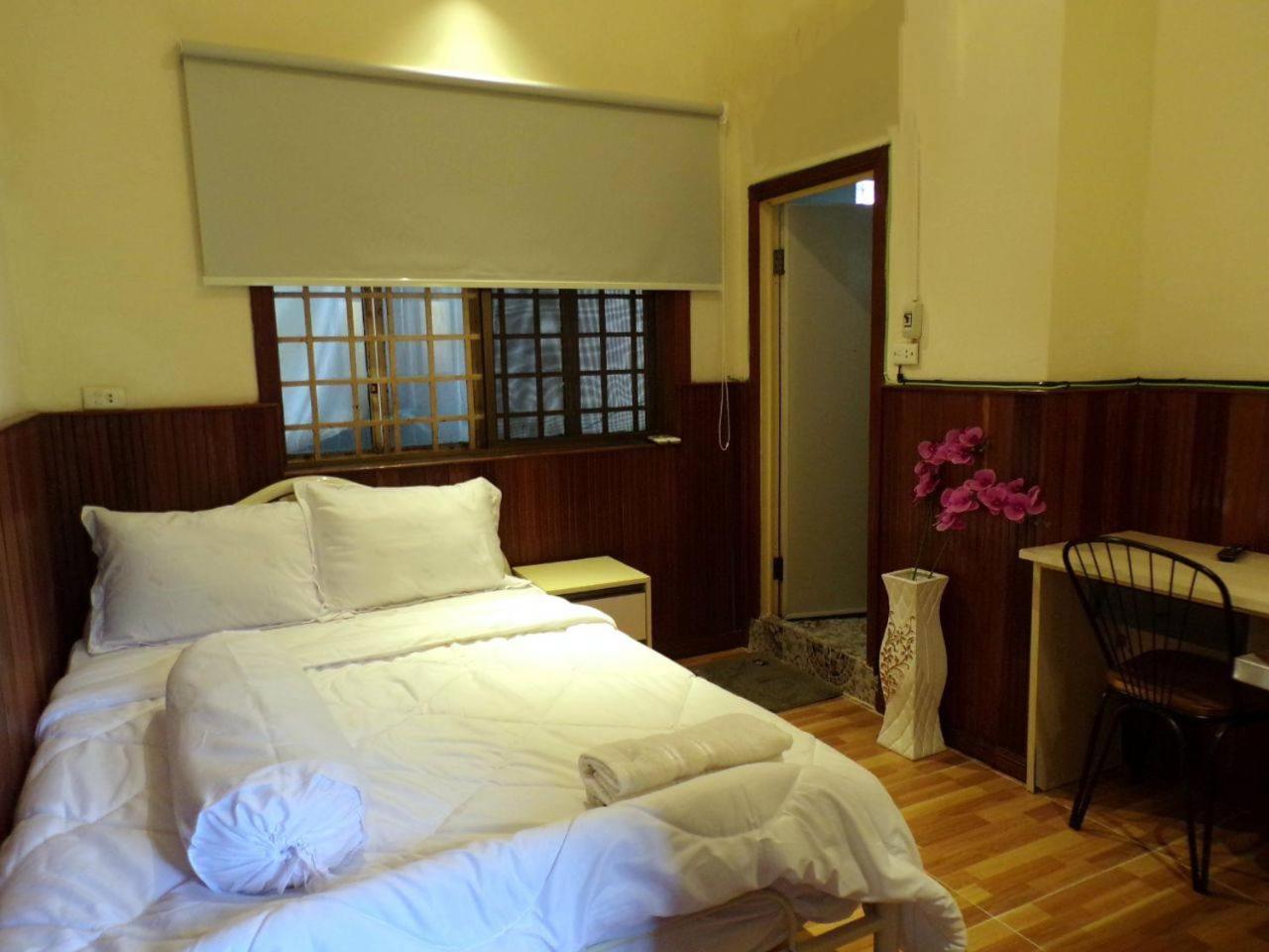 Ferienwohnung Dimocrata Phnom Penh Exterior foto